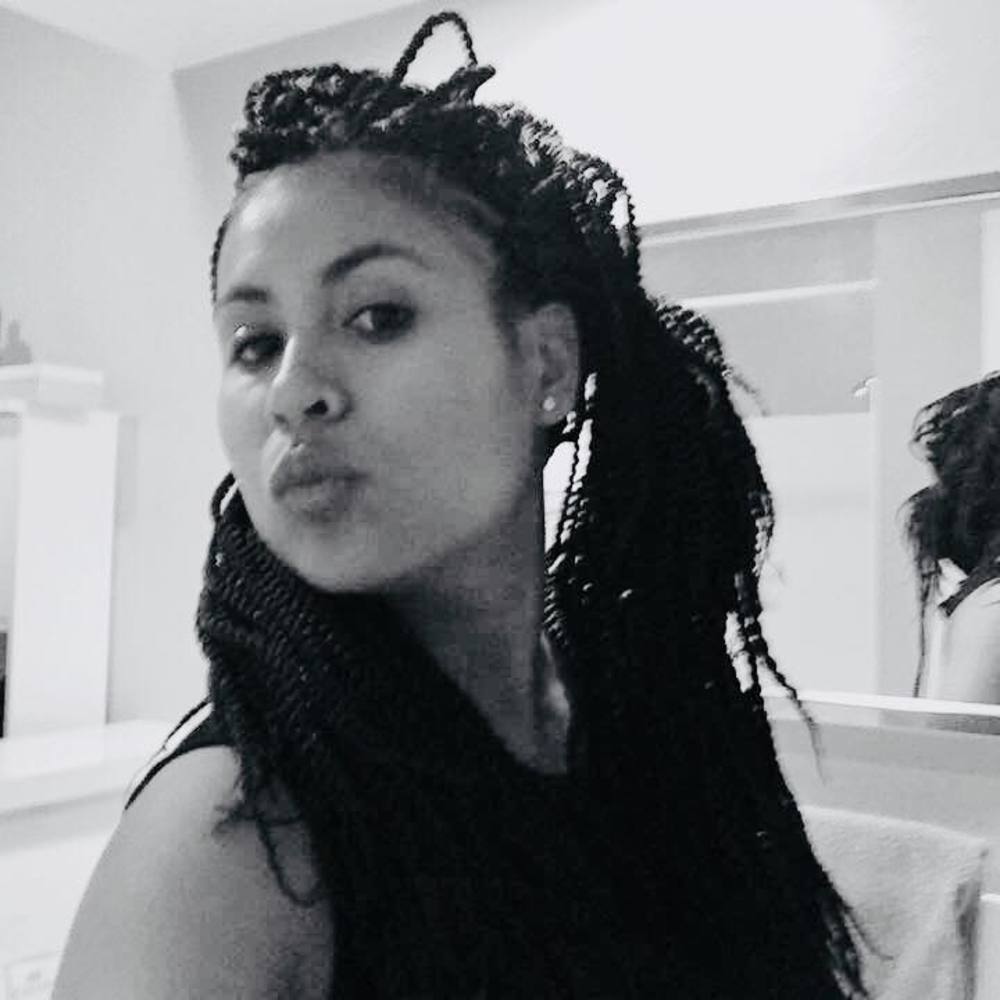 Meet your Posher, Zillah